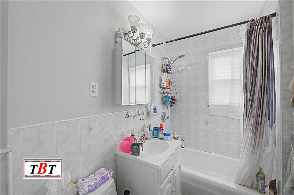 1632 East 38th Street Marine Park Brooklyn NY 11234