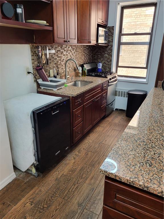 150 West End Avenue Manhattan Beach Brooklyn NY 11235
