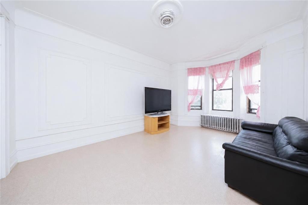 665 59th Street Sunset Park Brooklyn NY 11220