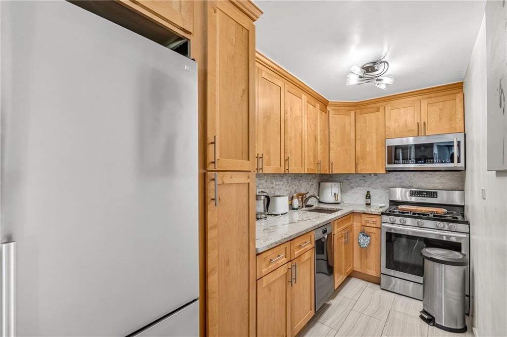 770 Ocean Parkway Midwood Brooklyn NY 11230