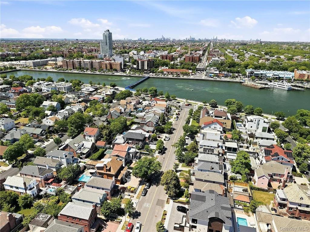 4082 Ocean Avenue Manhattan Beach Brooklyn NY 11235