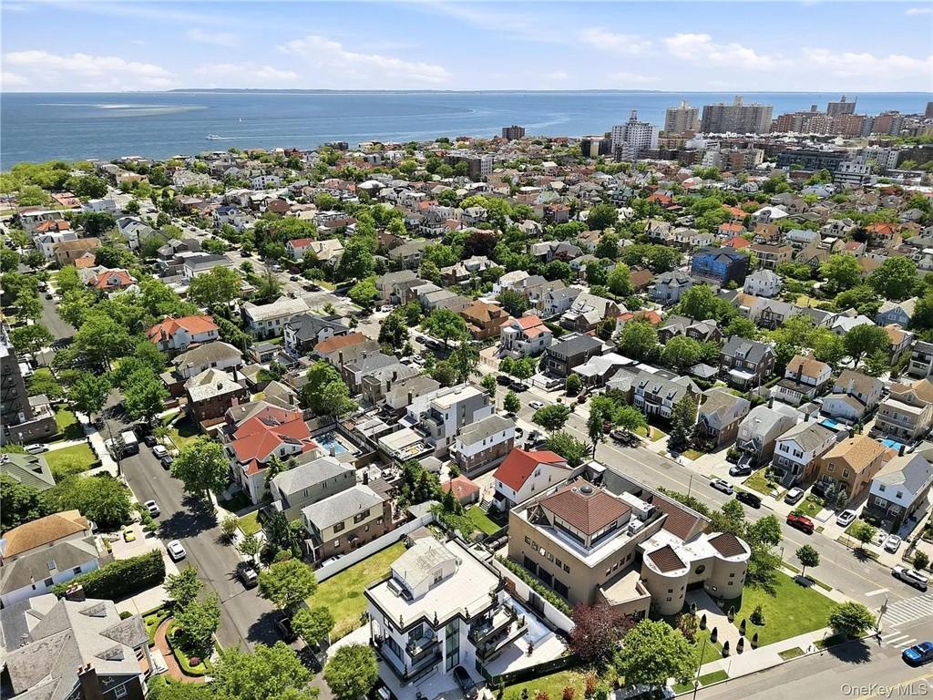 4082 Ocean Avenue Manhattan Beach Brooklyn NY 11235