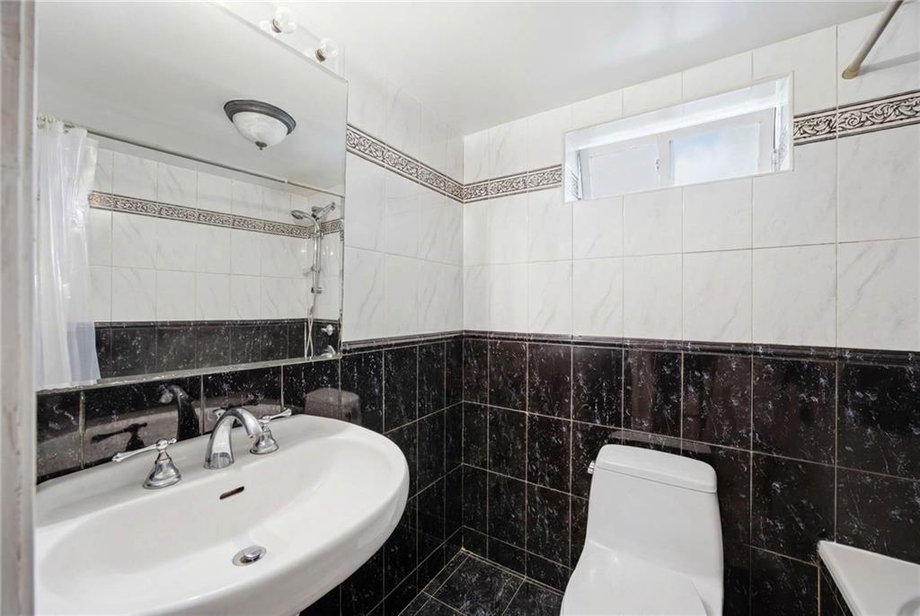 1739 East 26th Street Madison Brooklyn NY 11229