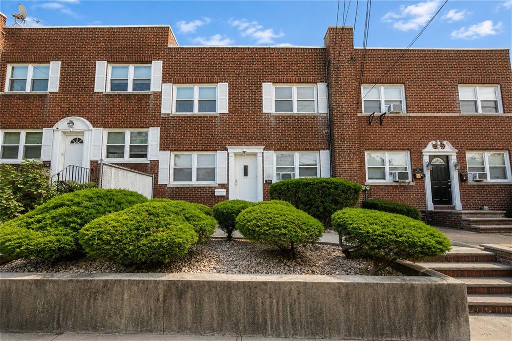 76 Dongan Avenue Westerleigh Staten Island NY 10314