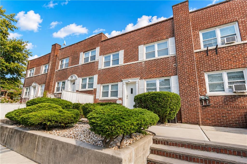 76 Dongan Avenue Westerleigh Staten Island NY 10314