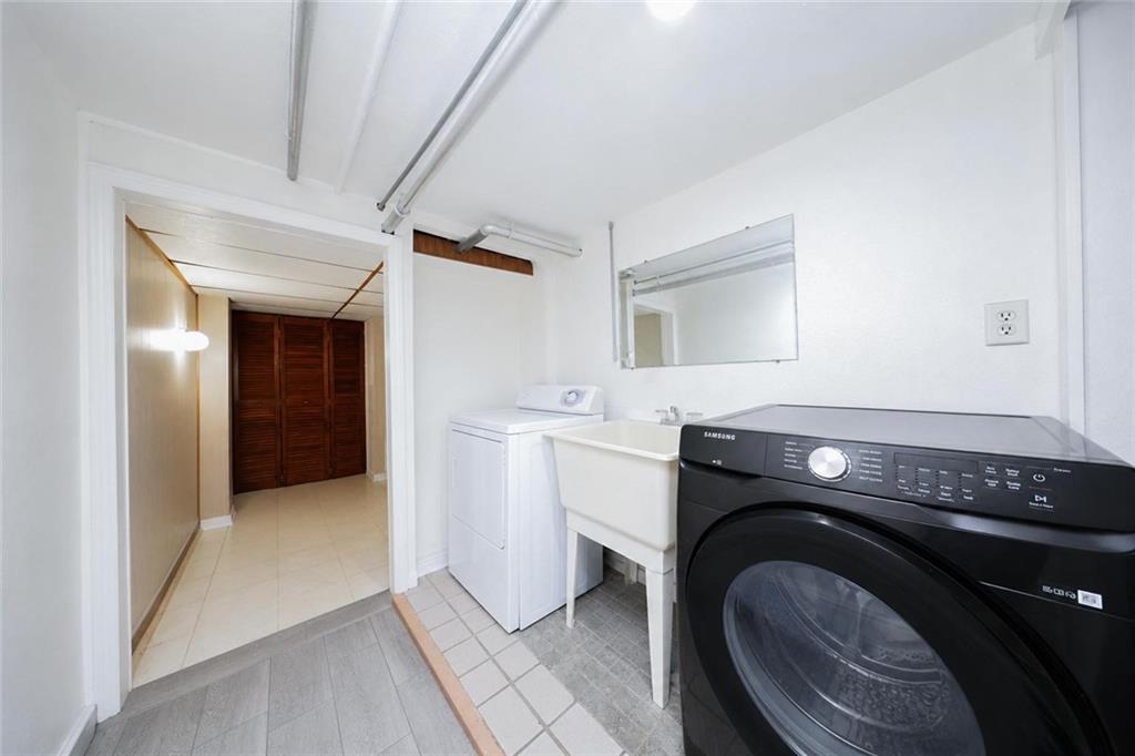 1147 74th Street Dyker Heights Brooklyn NY 11228