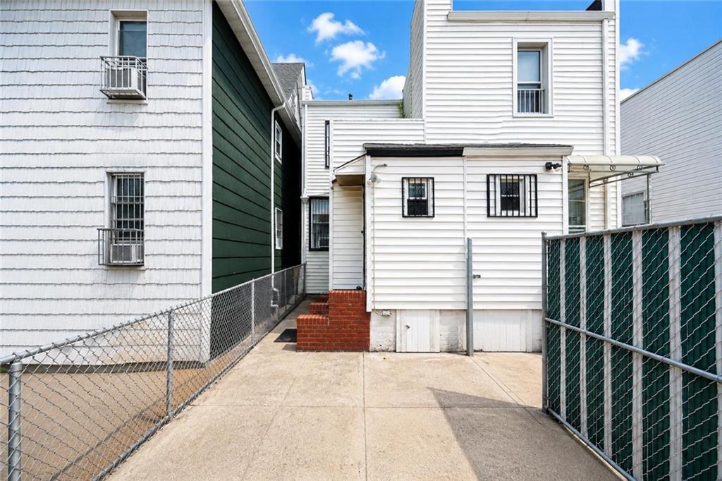 1147 74th Street Dyker Heights Brooklyn NY 11228