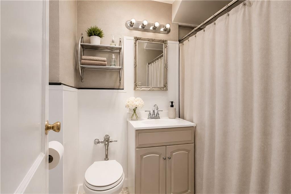 8817 16th Avenue Bensonhurst Brooklyn NY 11214