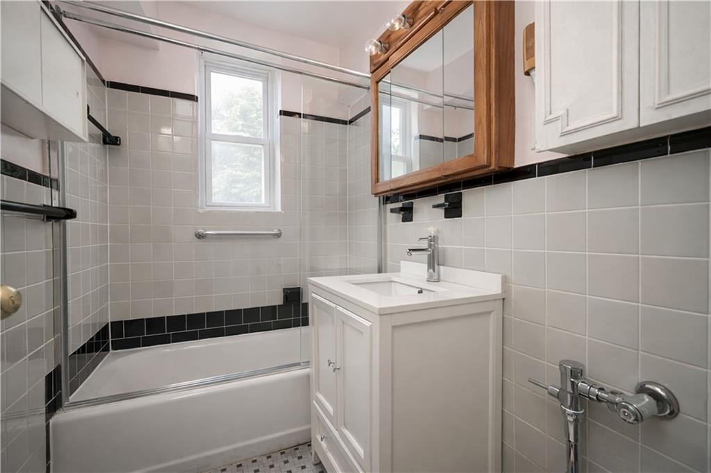 2675 Ocean Avenue Sheepshead Bay Brooklyn NY 11229