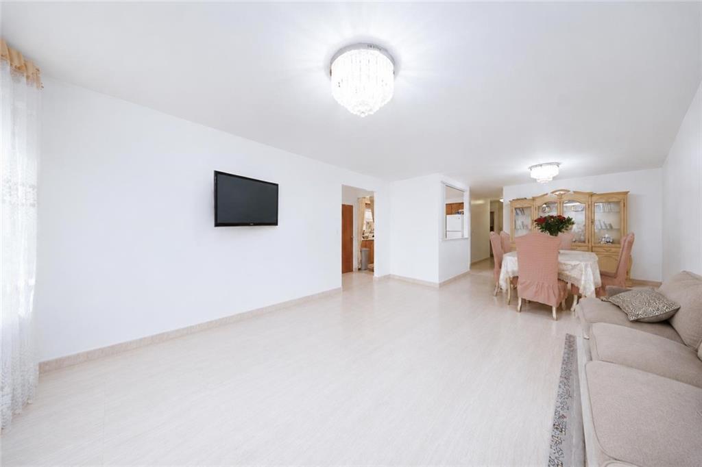 135 Bay 29th Street Bath Beach Brooklyn NY 11214