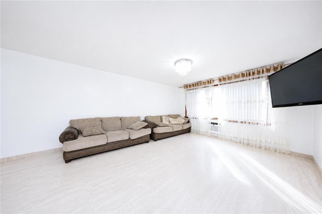 135 Bay 29th Street Bath Beach Brooklyn NY 11214