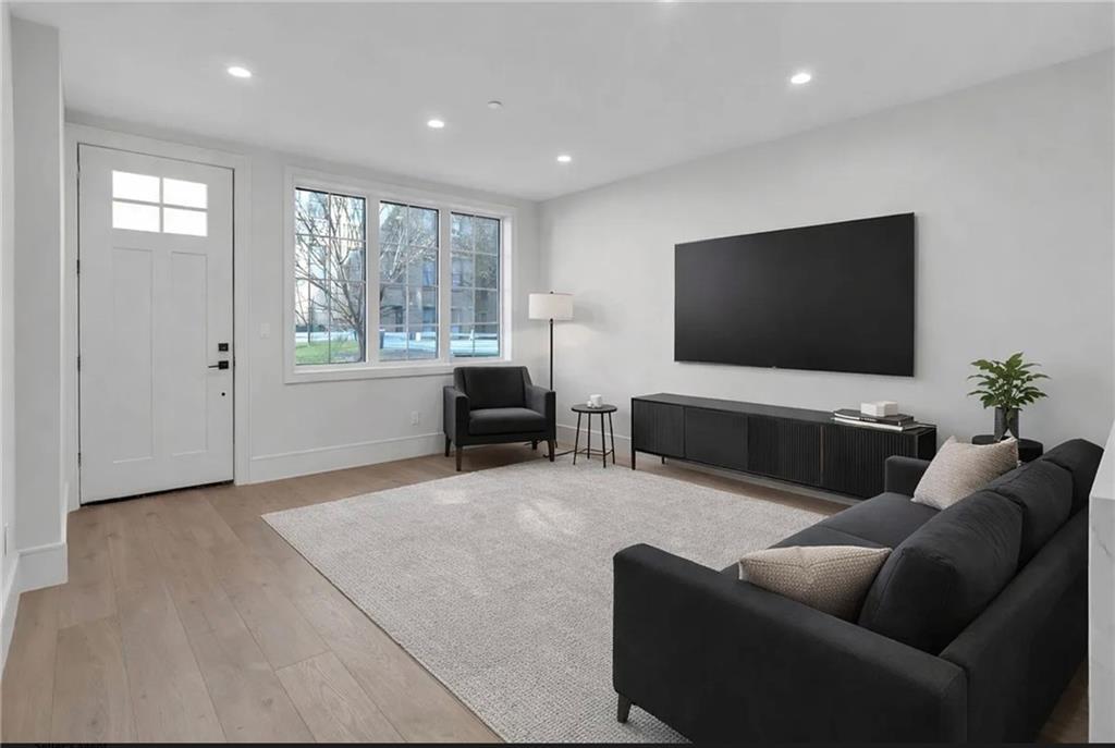 372 92nd Street Bay Ridge Brooklyn NY 11209