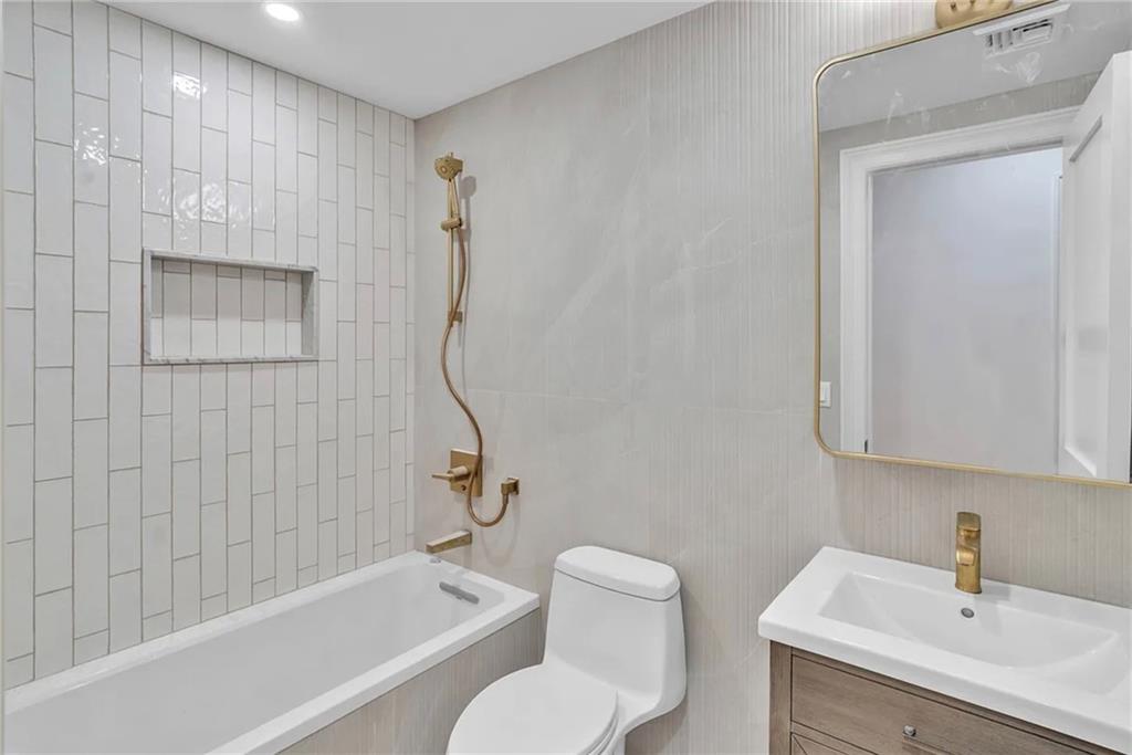 372 92nd Street Bay Ridge Brooklyn NY 11209