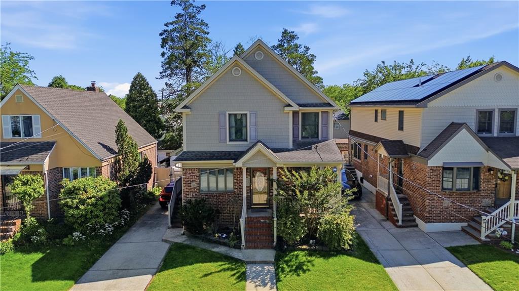 64 Coventry Gdns Out of NYC Lynbrook NY 11563