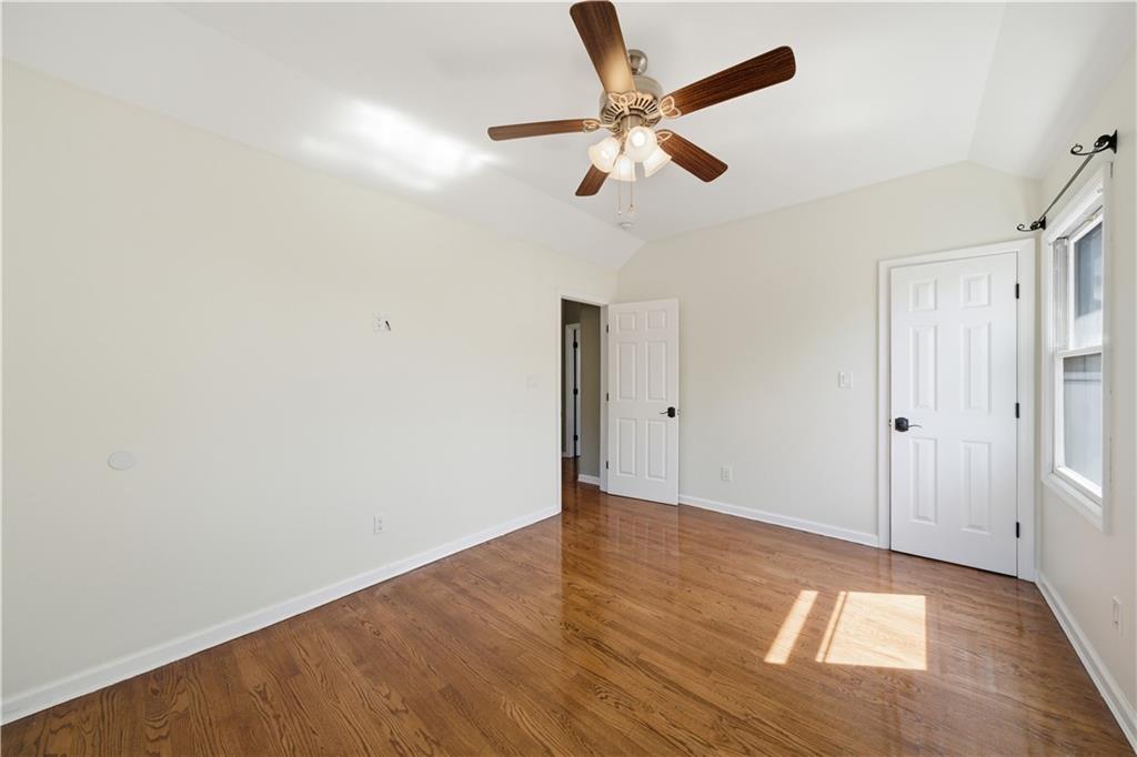 64 Coventry Gdns Out of NYC Lynbrook NY 11563