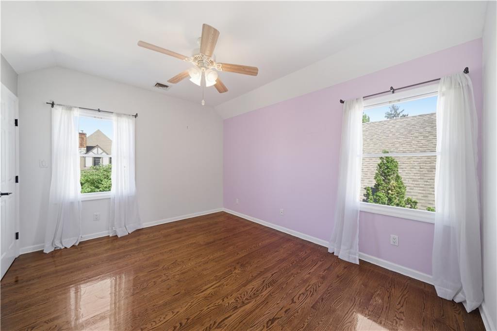 64 Coventry Gdns Out of NYC Lynbrook NY 11563