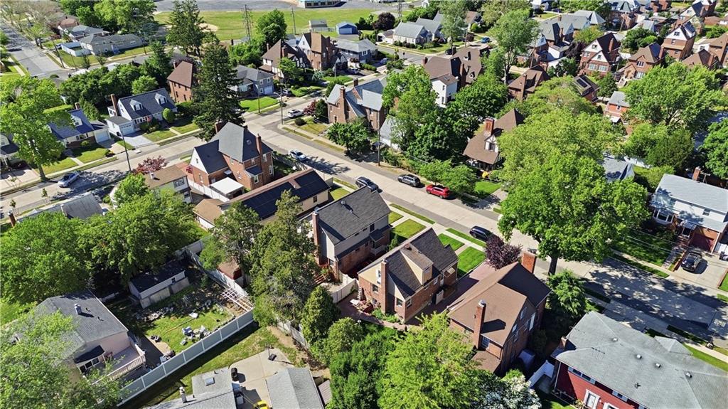 64 Coventry Gdns Out of NYC Lynbrook NY 11563