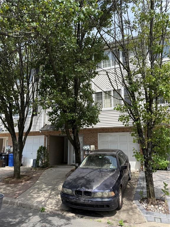 28 White Oak Lane Woodrow Staten Island NY 10309