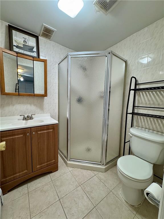 28 South Railroad Avenue Dongan Hills Staten Island NY 10305