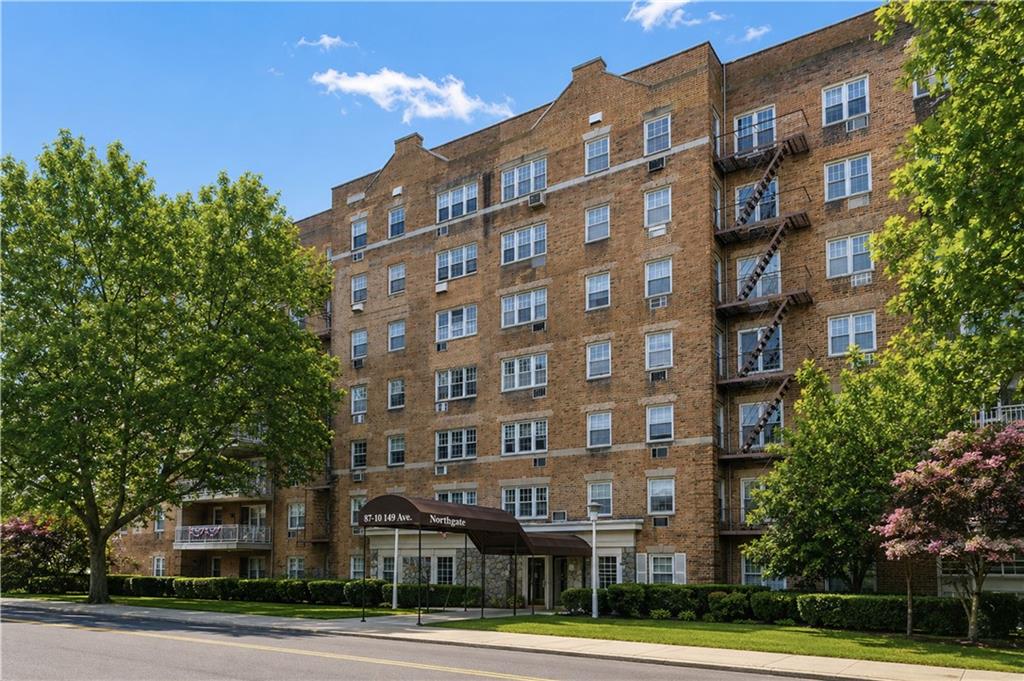 8710 149th Avenue Lindenwood Howard Beach NY 11414