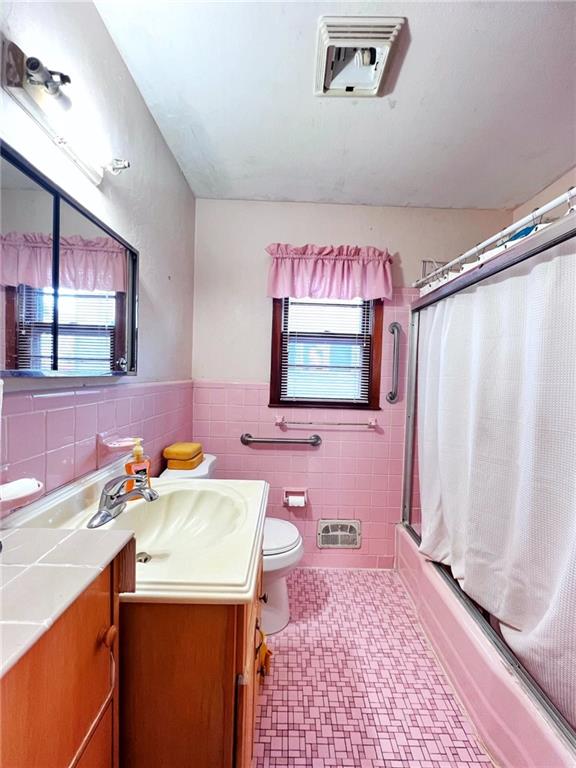 125 Reid Avenue Arrochar Staten Island NY 10305