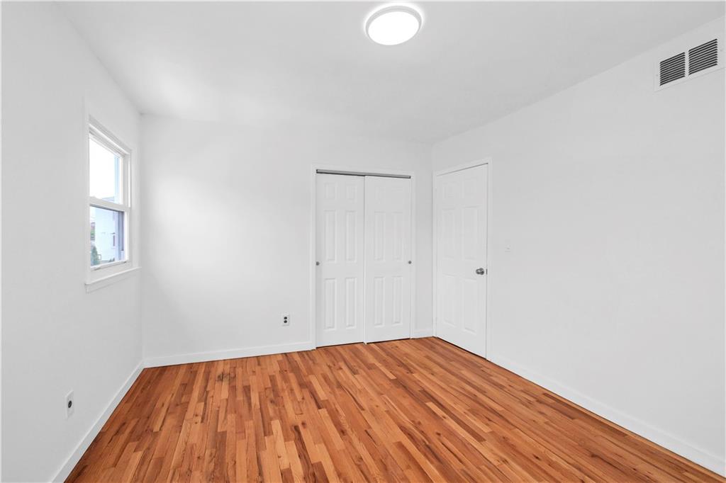 24 Park Street Oakwood Staten Island NY 10306