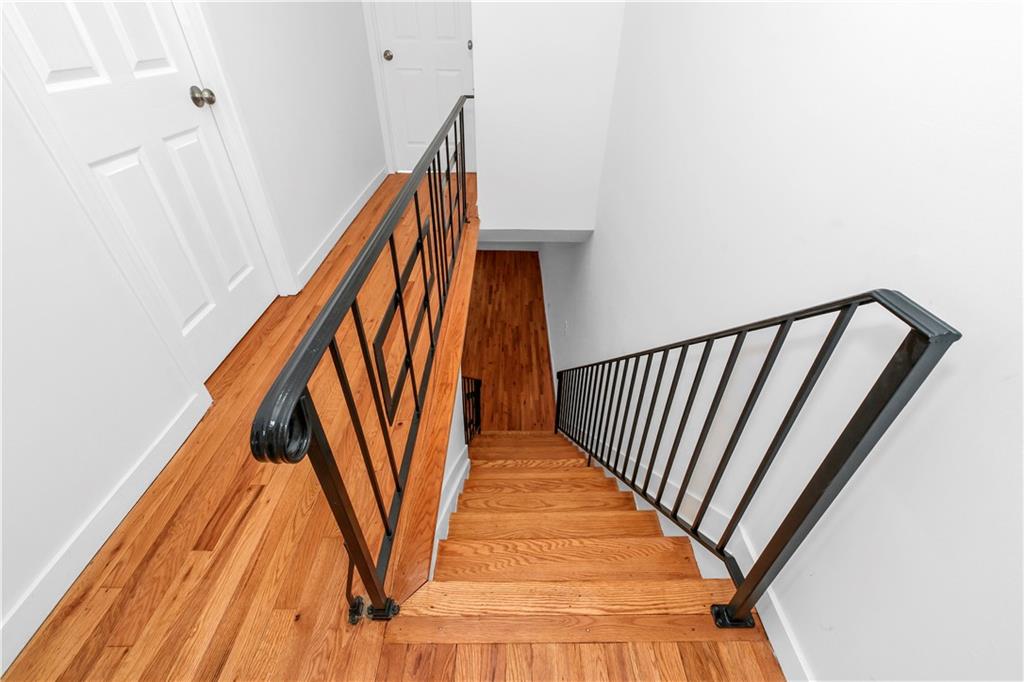 24 Park Street Oakwood Staten Island NY 10306