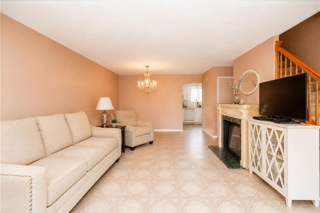 29 Wood Court Rossville Staten Island NY 10309