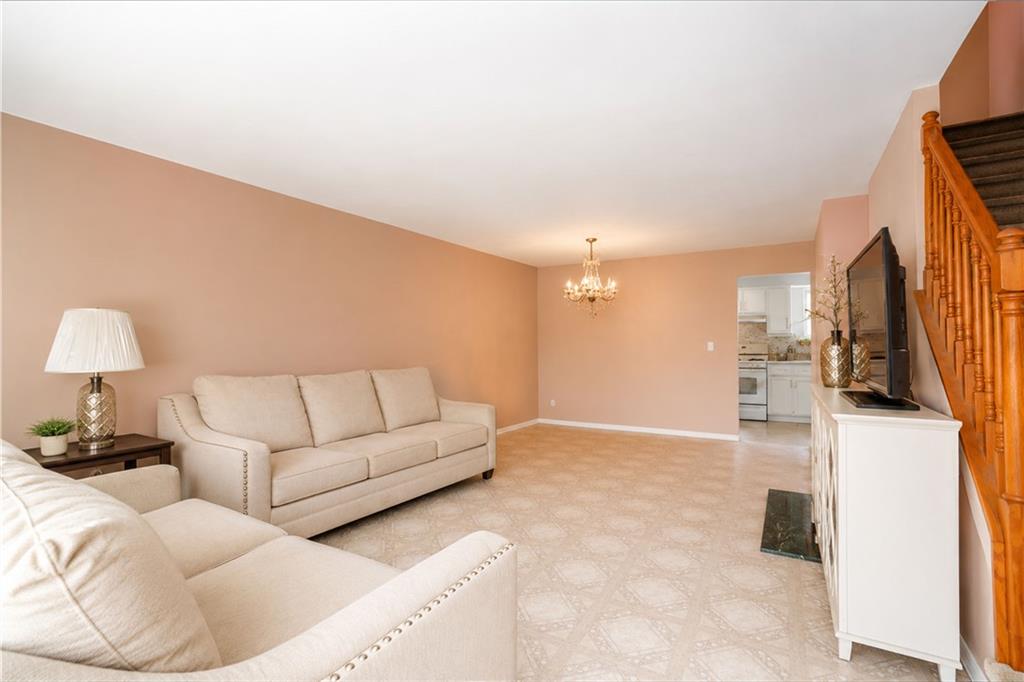 29 Wood Court Rossville Staten Island NY 10309