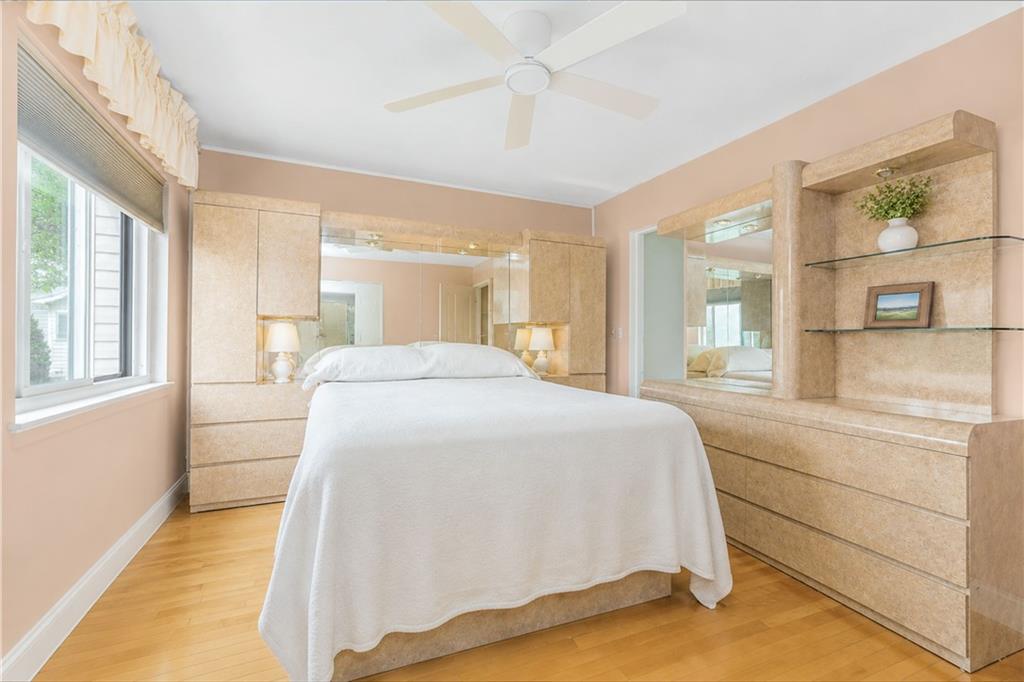 29 Wood Court Rossville Staten Island NY 10309