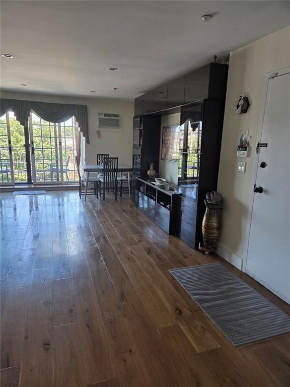 372 Avenue Y Gravesend Brooklyn NY 11223