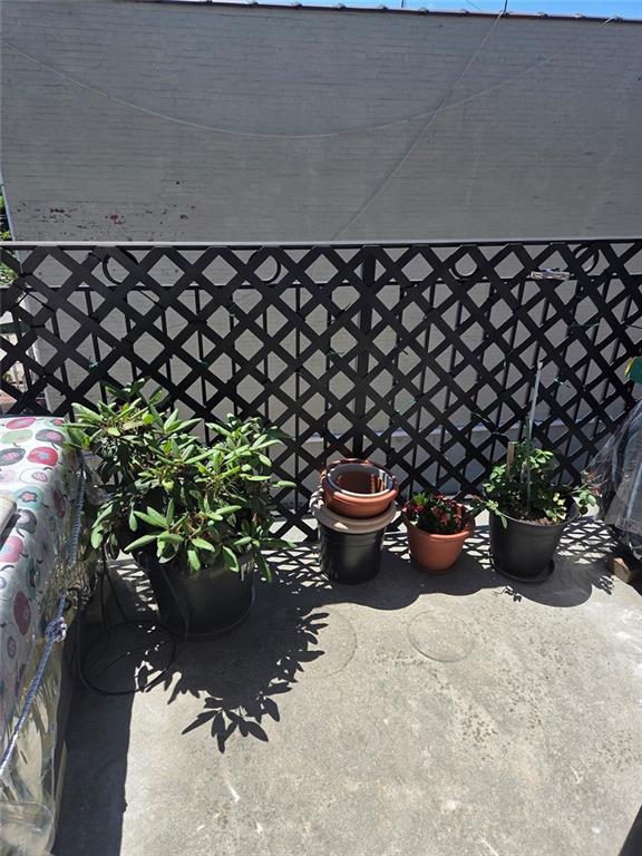 372 Avenue Y Gravesend Brooklyn NY 11223