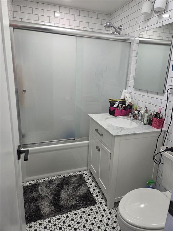 372 Avenue Y Gravesend Brooklyn NY 11223