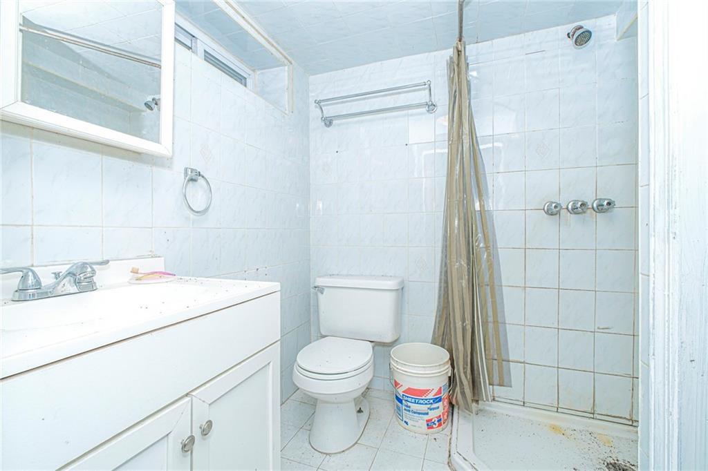 1621 70th Street Bensonhurst Brooklyn NY 11204