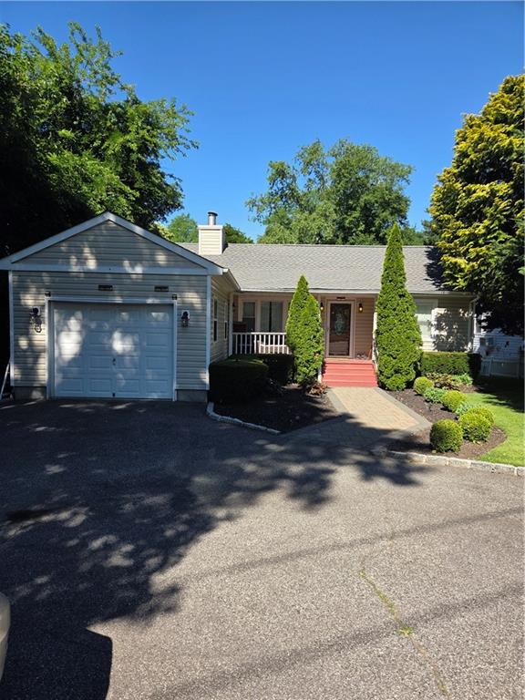 2465 New York Avenue Out of NYC Long Island NY 11747