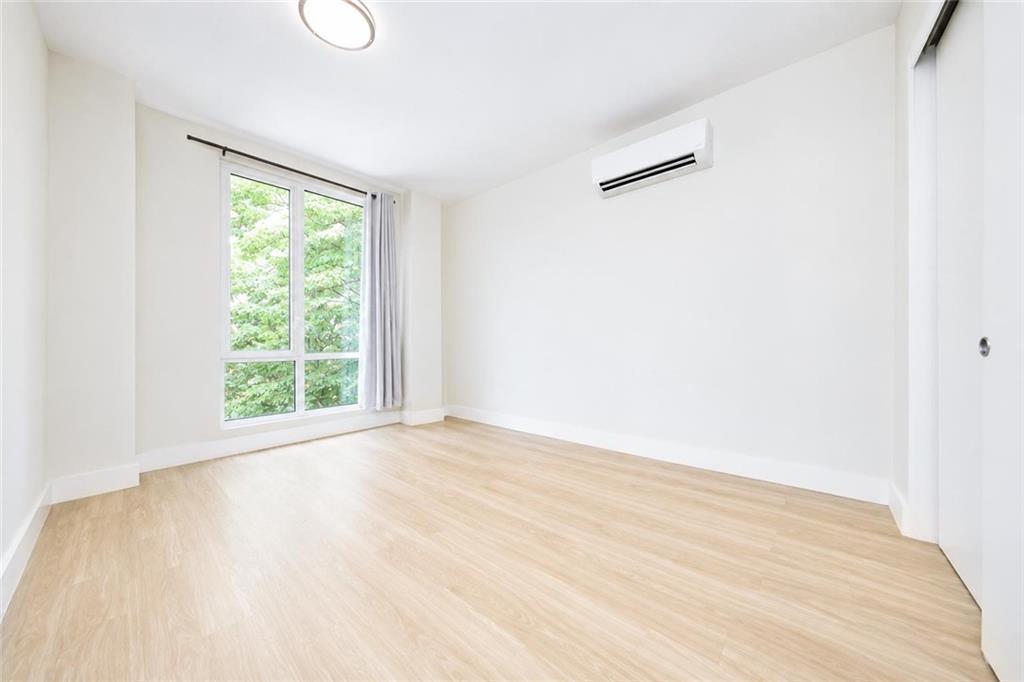 631 East 18th Street Ditmas Park Brooklyn NY 11226