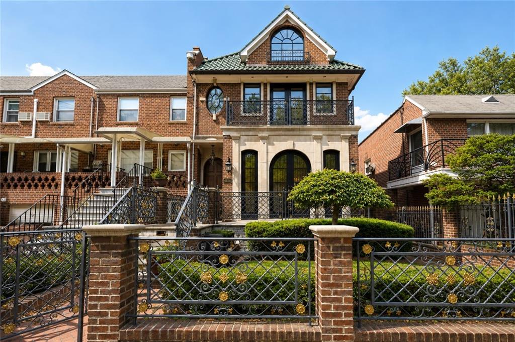 2555 West Street Gravesend Brooklyn NY 11223