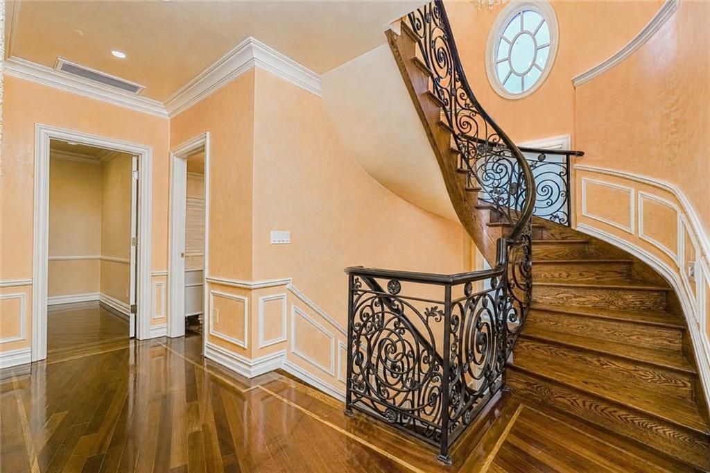 2555 West Street Gravesend Brooklyn NY 11223