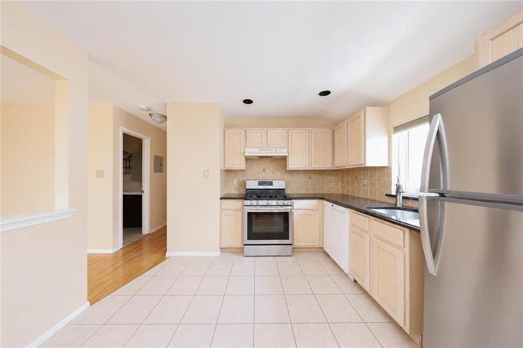 231 Gervil Street Rossville Staten Island NY 10309