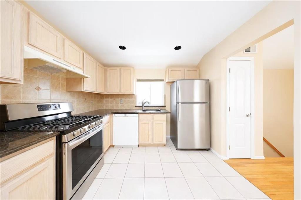 231 Gervil Street Rossville Staten Island NY 10309