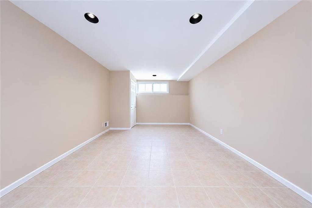 231 Gervil Street Rossville Staten Island NY 10309