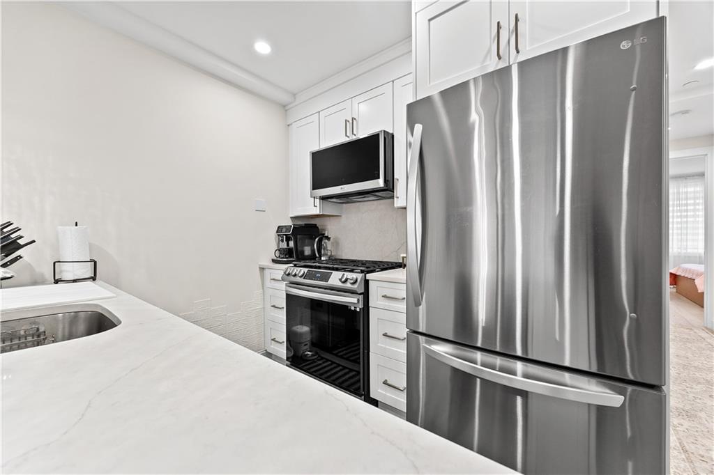122 Bay 26th Street Bensonhurst Brooklyn NY 11214