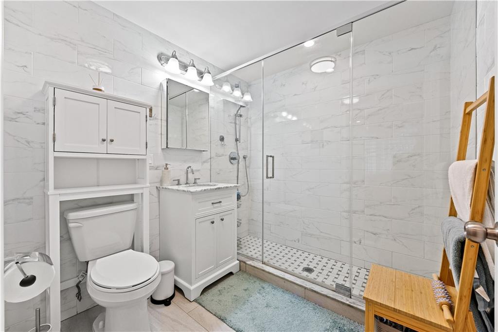 122 Bay 26th Street Bensonhurst Brooklyn NY 11214