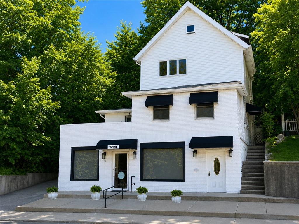 1299 Richmond Road Staten Island NY 10304