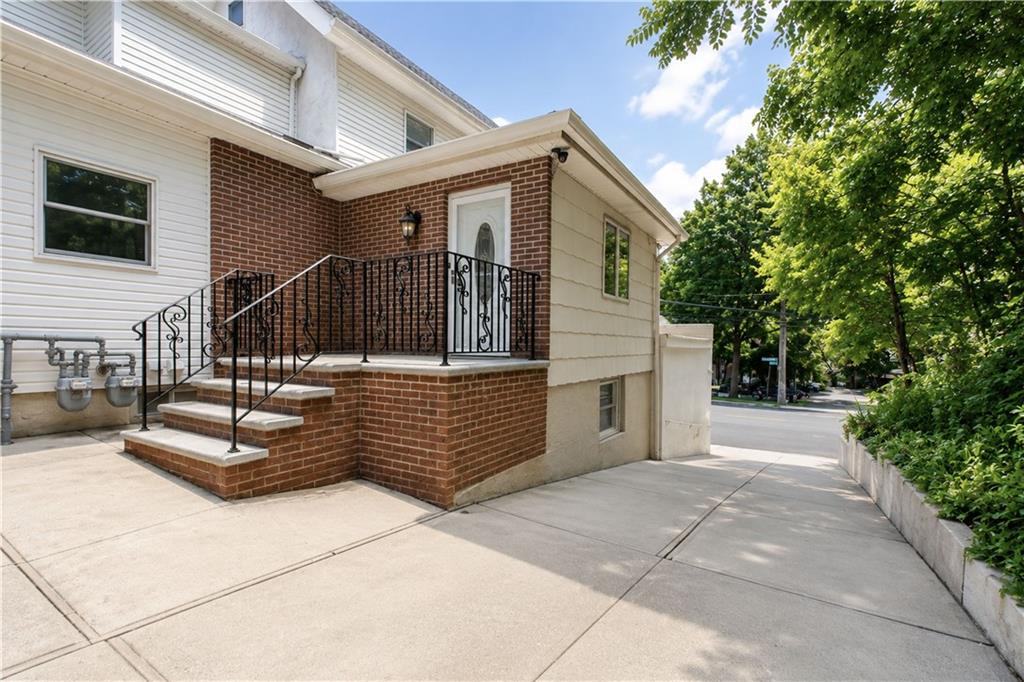 1299 Richmond Road Staten Island NY 10304