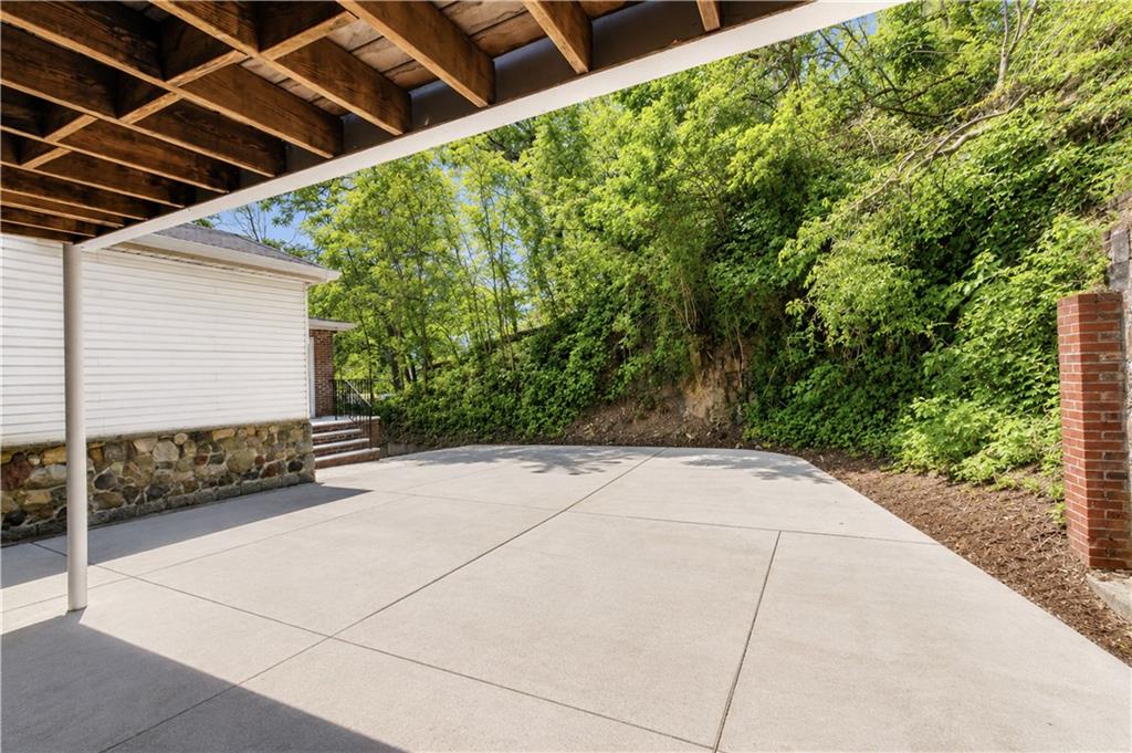 1299 Richmond Road Staten Island NY 10304