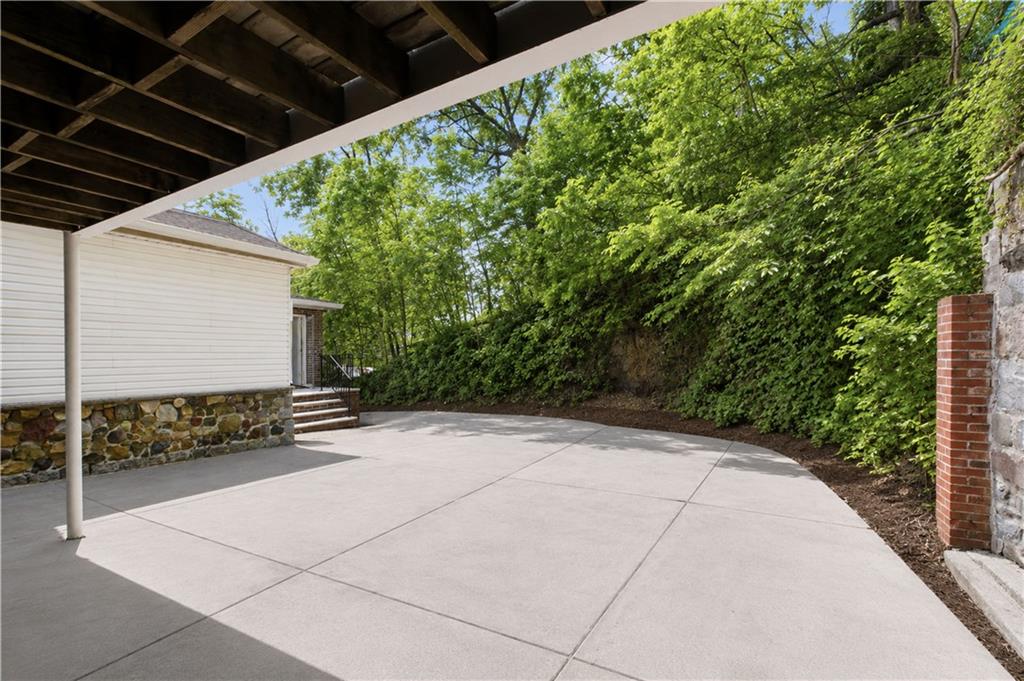 1299 Richmond Road Staten Island NY 10304