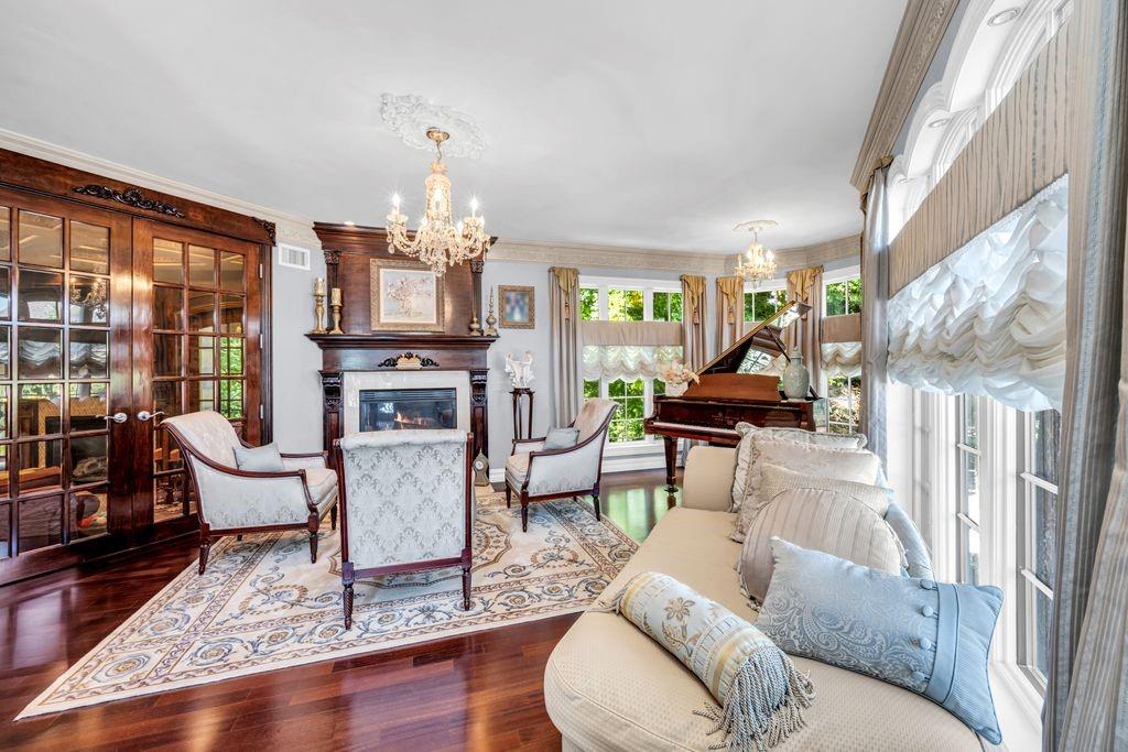 18 Ivan Court Prince's Bay Staten Island NY 10309