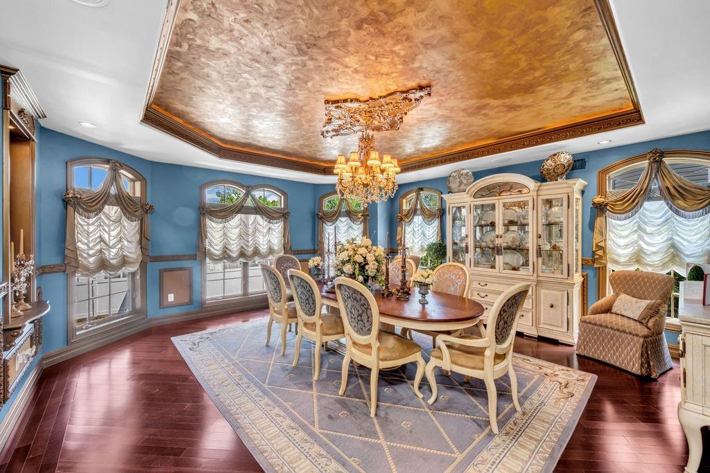 18 Ivan Court Prince's Bay Staten Island NY 10309