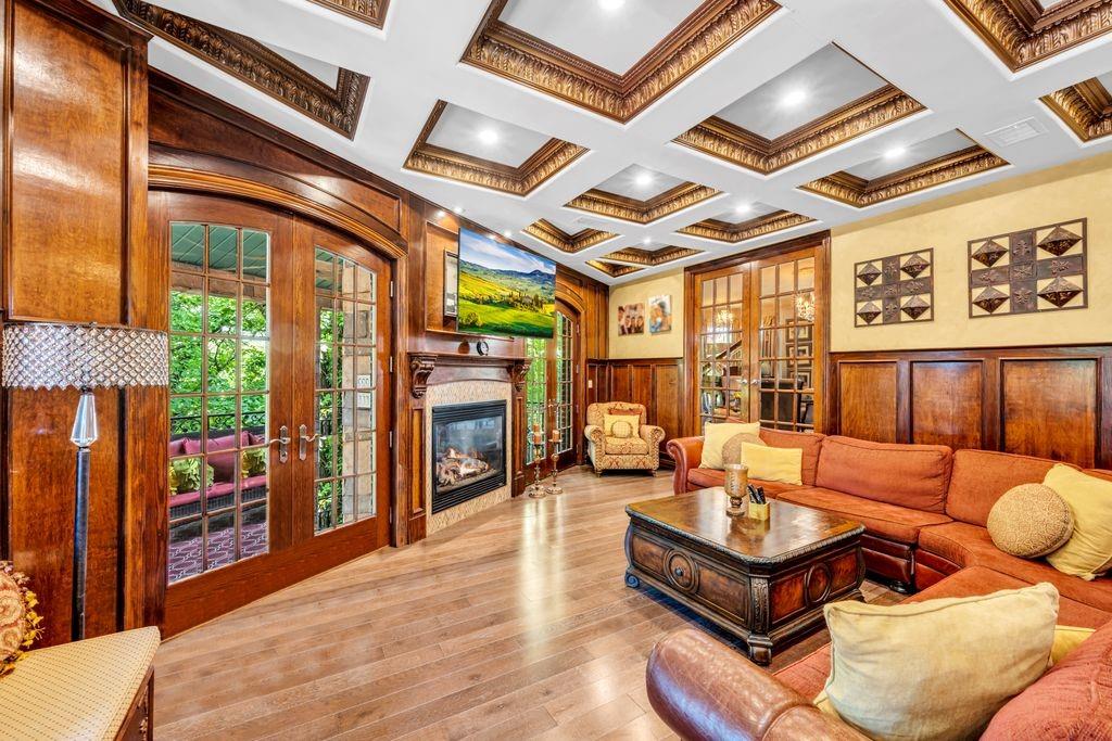 18 Ivan Court Prince's Bay Staten Island NY 10309